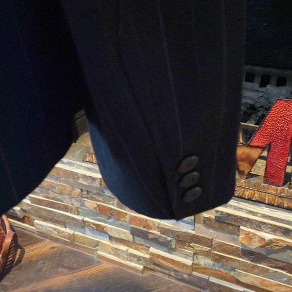 Rafaella - Picture 7 of 10